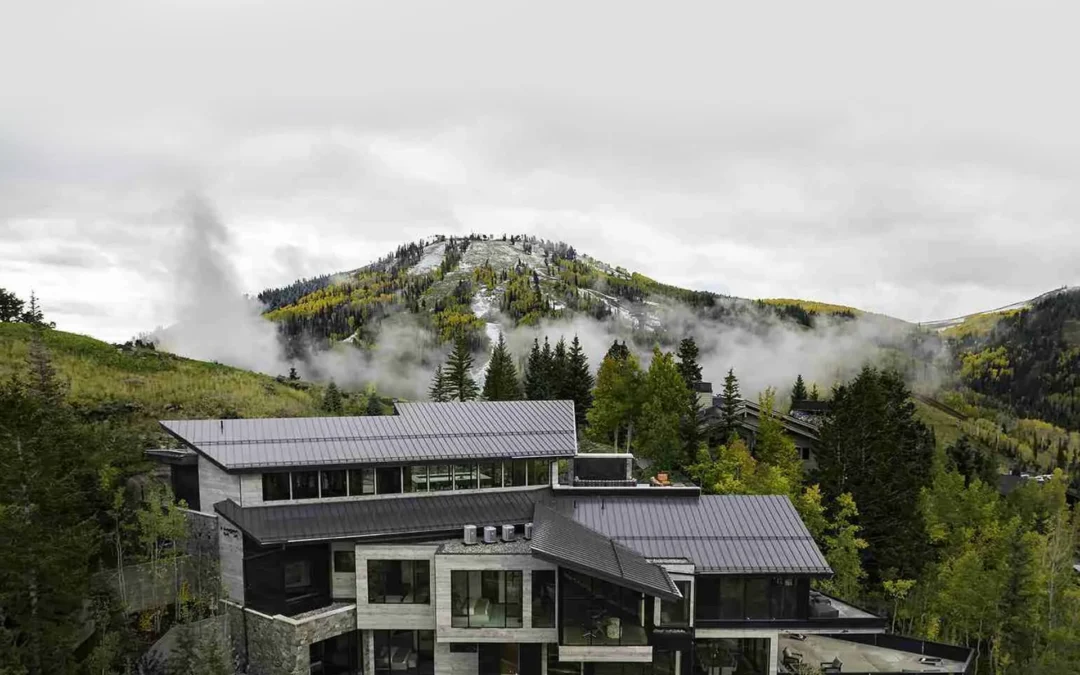 Choosing the Right Flat Roof System for Commercial Buildings in Utah